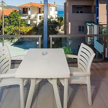 Lefkothea Hotel apartamentowy 3*